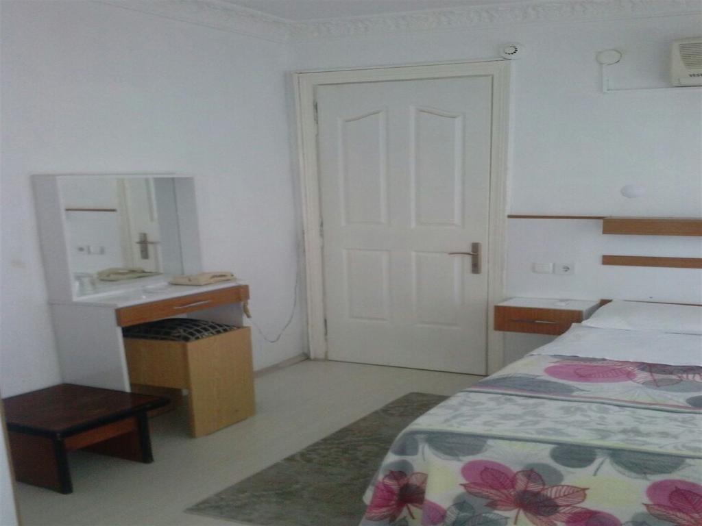 Hotel Ulke Yalova (Yalova) Bagian luar foto